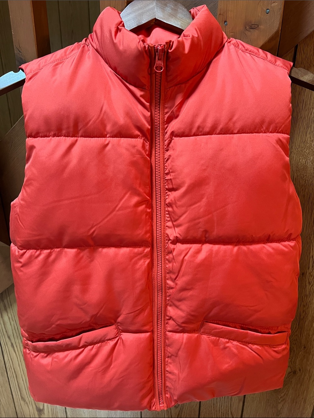 Old Navy Kids Red Puffer Vest - Sz L (10-12)